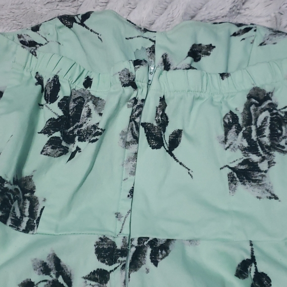 Mint green gray flowered flowy strapless dress L - Picture 5 of 8
